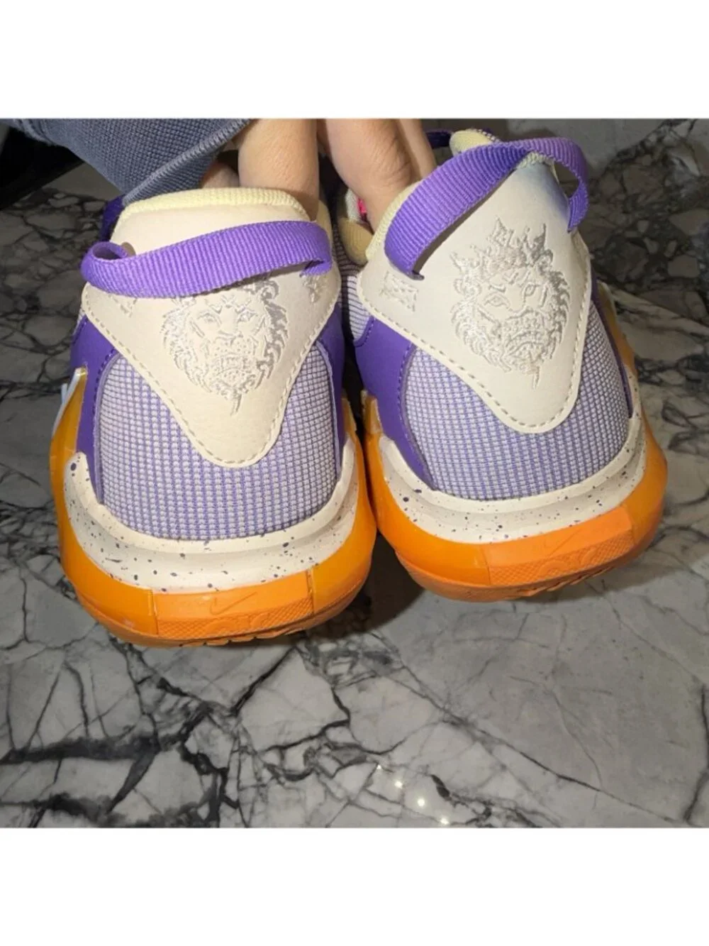 Nike Kids 5Y LeBron Witness 7  Action Grape Orange DQ8650-10 Basketball Sneakers